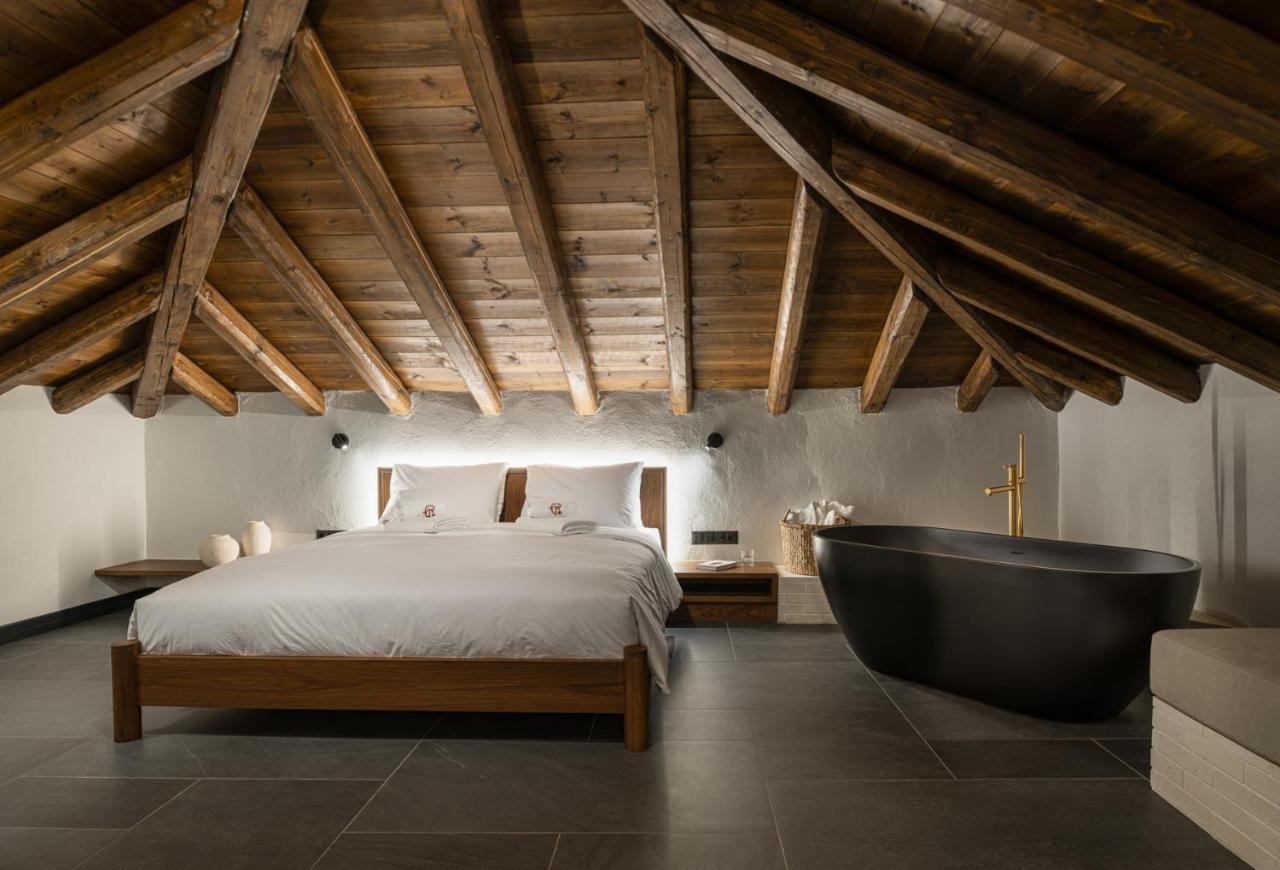 Unedo All Seasons Boutique Hotel Palaios Panteleimonas Dış mekan fotoğraf