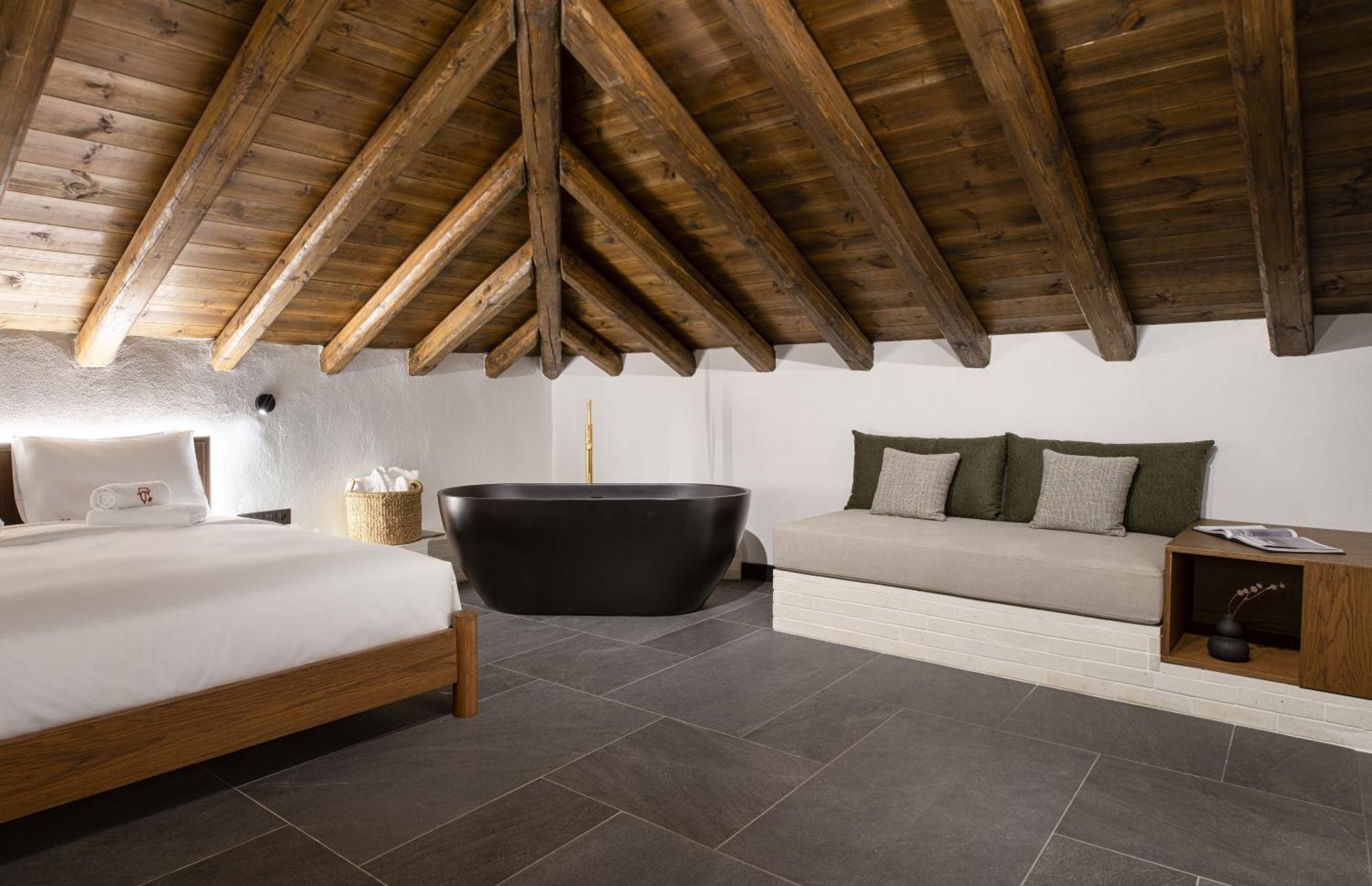 Unedo All Seasons Boutique Hotel Palaios Panteleimonas Dış mekan fotoğraf